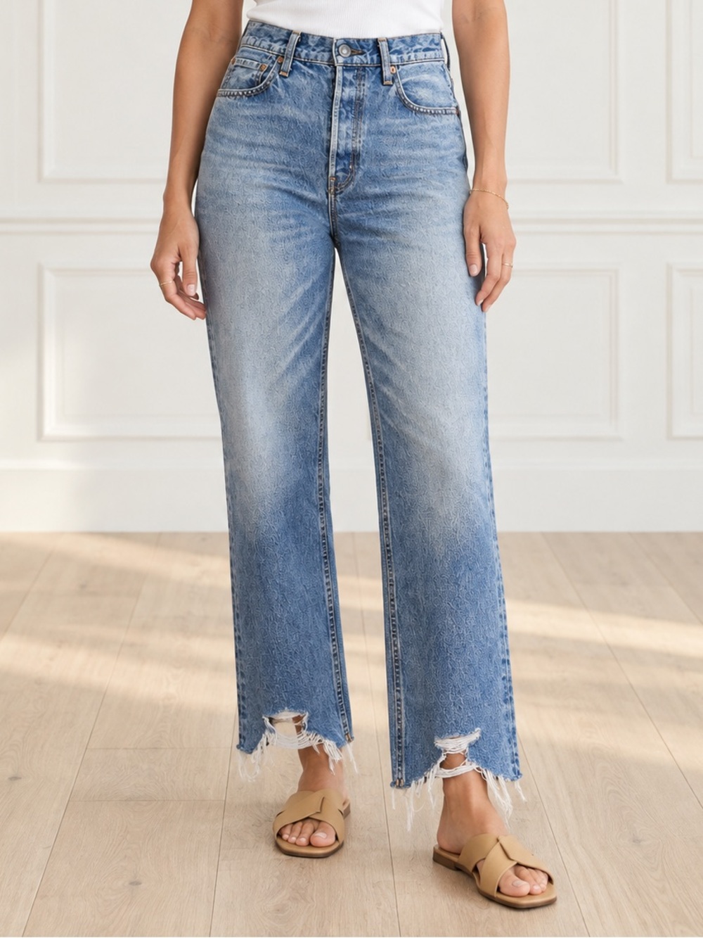 Moussy Vintage Aripeka Jeans 27 Light Blue High Rise Straight Raw Hem Distressed